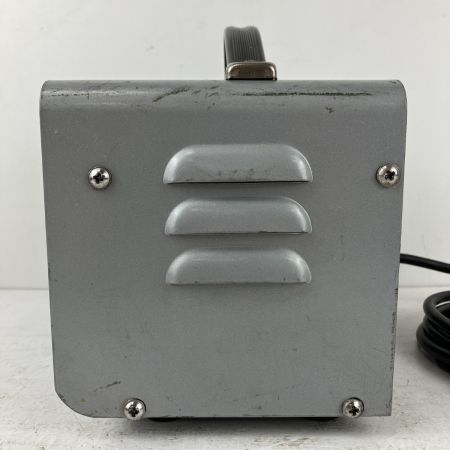 ЗЗ IKURA SEIKI CO.,LTD. 育良精機 100v→125V 昇圧専用トランサー 変圧器 PT-20U グレー