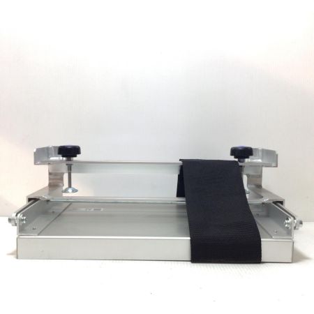  シンワ精密 バケット取付作業台 程度B BW400C