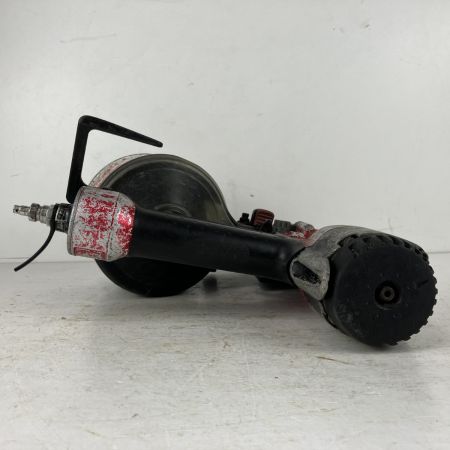ЗЗ MAKITA マキタ 65mm 高圧 エア釘打ち機 AN630H レッド