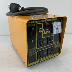 ЗЗ SUZUKID 100v/200v 3kVA 昇降圧兼用 変圧器 STX-312P オレンジ Cランク