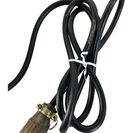 ЗЗ IKURA SEIKI CO.,LTD. 育良精機 変圧器  本体のみ コード式 200v→100v TB-20 ブラック