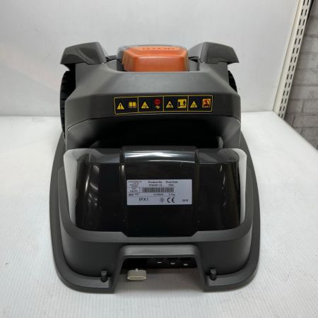 Husqvarna ハスクバーナ ロボット芝刈機   未使用品(S) Automower105