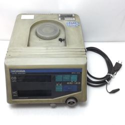 ΘΘ HORIBA 排気ガステスター 程度C 本体のみ コード式 現状販売 通電確認のみ MEXA-324G Dランク