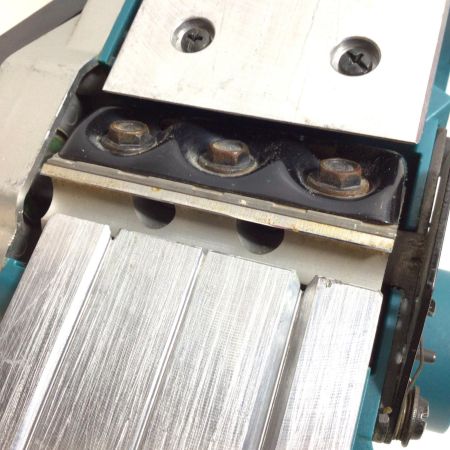  MAKITA マキタ 電動カンナ 程度B 本体のみ コード式 82mm 18v 76161K KP181D