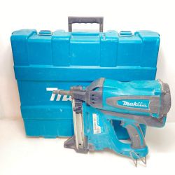 ΘΘ MAKITA マキタ ガスピン釘打ち機 ケース付 現状販売 ガス無いため動作未確認 GN420C ブルー Cランク