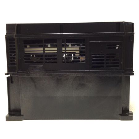  FUJI ELECTRIC インバーター 未使用品(S)  FRN11G2S-2J