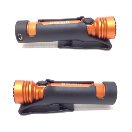  OLIGHT 懐中電灯 程度A 充電ケーブル・ホルダー付 N81600902 美品 Seeker4 Pro オレンジ
