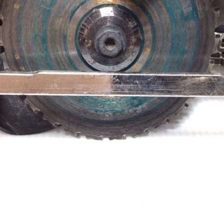  MAKITA マキタ 丸のこ 程度B 本体のみ コードレス式 165mm 18v 6221Y 2018年製造 HS610D ブルー