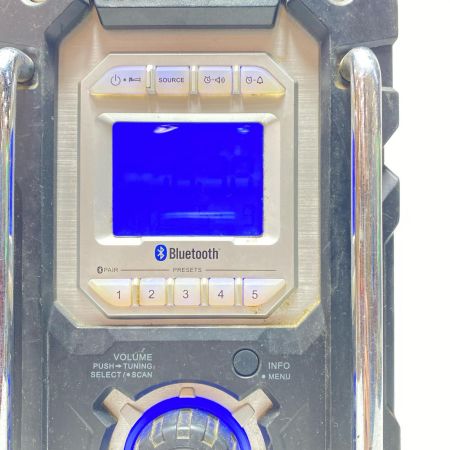  MAKITA マキタ バッテリー式ラジオ コードレス式 18v MR108 ブラック
