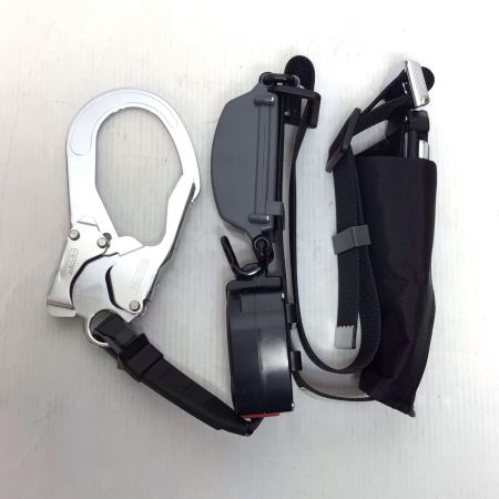  TITAN 胴ベルト型安全帯 未使用品(S) リーロックSⅡ NEOライト OT-SLN505-BL-M