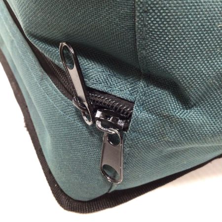  BOSCH ボッシュ ウォールディテクタ 程度B ケース付 801410084 ケースファスナー片側破損 D-tect 150 CNT