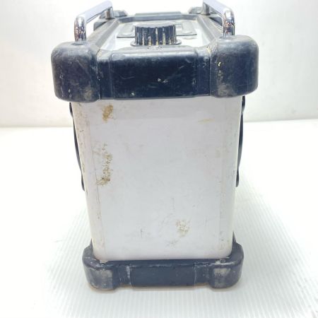  MAKITA マキタ バッテリー式ラジオ 7.2-18v 00005043 使用感有 MR107 ホワイト