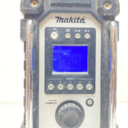  MAKITA マキタ バッテリー式ラジオ 7.2-18v 00005043 使用感有 MR107 ホワイト