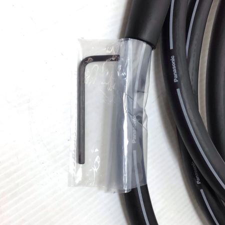  Panasonic パナソニック 溶接トーチ 未使用品(S) 外箱イタミ有 YT-50CSM4