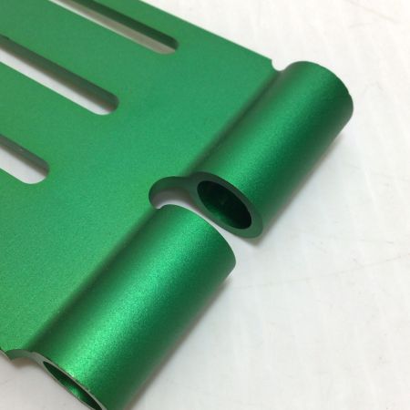  KNICKS ベルトループ 未使用品(S) 削る出しベルトループL ALU-15L-G グリーン