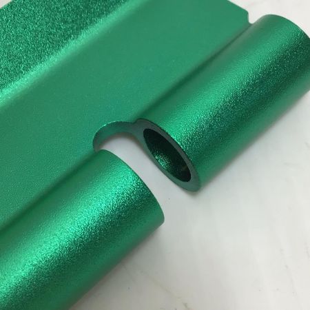  KNICKS ベルトループアタッチメント 程度A アルミ製ベルトループアタッチメント ALU15LA-G グリーン