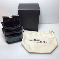 ΘΘ KNICKS チェーンタイプ総ヌメ革使用3段腰袋 程度A KBB-301DDX ﾏｼﾞｮｰﾗｶﾗｰ グリーン Aランク