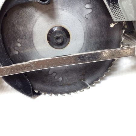  MAKITA マキタ 丸のこ 程度C 本体のみ コードレス式 165mm 18v 21188 角度調節ネジ欠品 HS631D ブルー