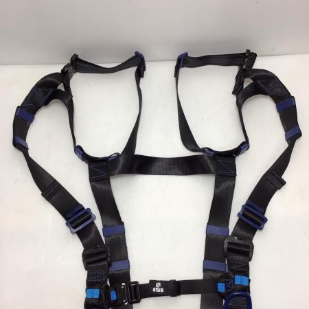  TITAN フルハーネス型安全帯 未使用品(S) 収納バッグ付 Lサイズ PAHN-10A-BL-L