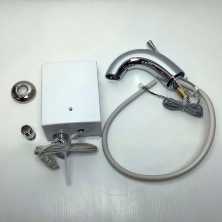  TOTO トートー 自動水栓 未使用品(S) TENA41A