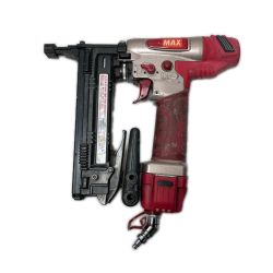 ΘΘ MAX マックス エアタッカ  本体のみ 高圧 19~38mm HA-38F2(D)/4MA レッド Cランク