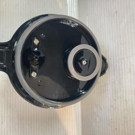  MAKITA マキタ 充電式ケトル   40v  KT001G オリーブ