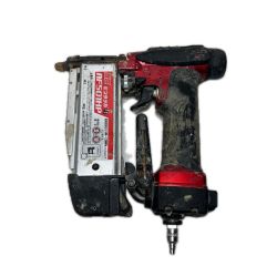 MAKITA マキタ エアタッカ  本体のみ  高圧 AF501HP レッド Cランク