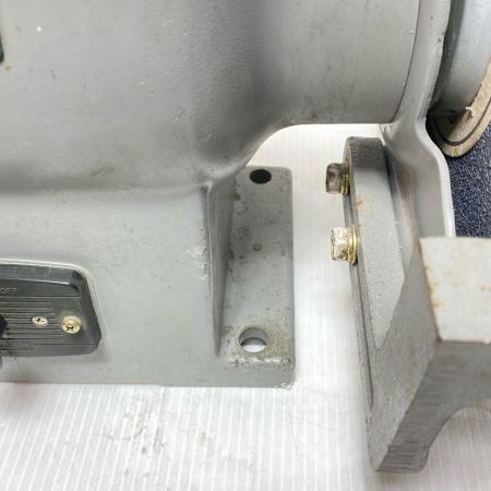  HITACHI 日立 卓上グラインダー コード式 580036 GT21