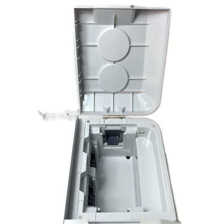  MAKITA マキタ 保冷温庫 ACアダプター・DCアダプター・ストラップ付 CW001G オリーブ