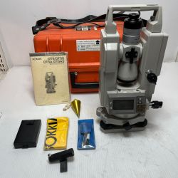 ΘΘ SOKKIA ソキア セオドライト バッテリー・ケース・ビニールカバー・調整工具・シリコンクロス・棒磁石・レンジフード・垂球付 DT5AS Cランク
