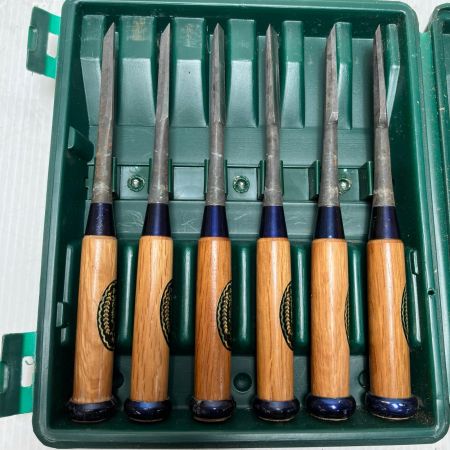 丸久特製  ノミセット 9本入・ケース付