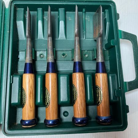 丸久特製  ノミセット 9本入・ケース付