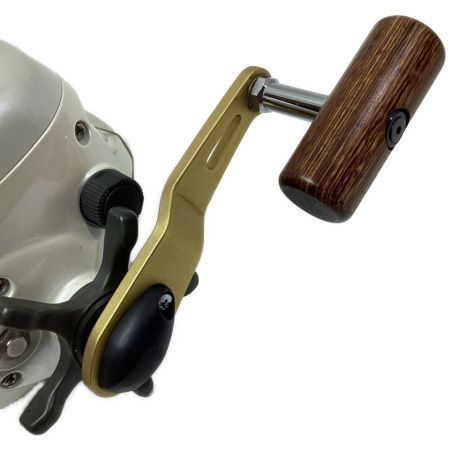  SHIMANO シマノ 釣り用品 リール 電動リール 電動丸 3000R ホワイト 3000R