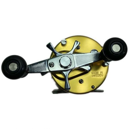  ABU 釣り用品 リール ベイトリール 程度A ABU×DAYSPROUT ROCKET L GOLD 5500CS アンバサダー