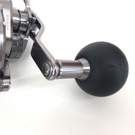 σσ DAIWA ダイワ DAIWA 00607253 ソルティガ 10H 2015年製 右ハンドル 00607253