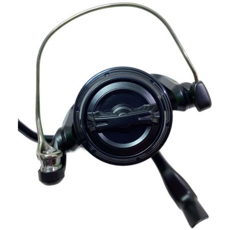  SHIMANO シマノ 釣り用品 リール スピニングリール 20ストラディックSW 5000PG 04243