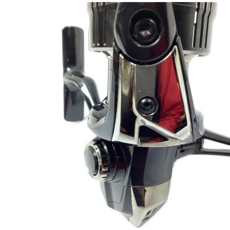  SHIMANO シマノ 釣り用品 リール スピニングリール 19ヴァンキッシュ C3000MHG-B 03958