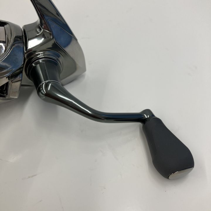 SHIMANO 043887 未使用品 22ステラ 2500SHG 箱有り シマノ SHIMANO 043887 釣り用品 リール  スピニングリール｜中古｜なんでもリサイクルビッグバン