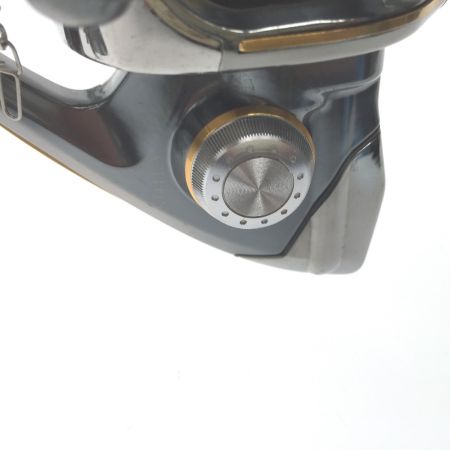  SHIMANO シマノ スピニングリール 04ステラ 01847 純正ハンドル欠品 ライン付属