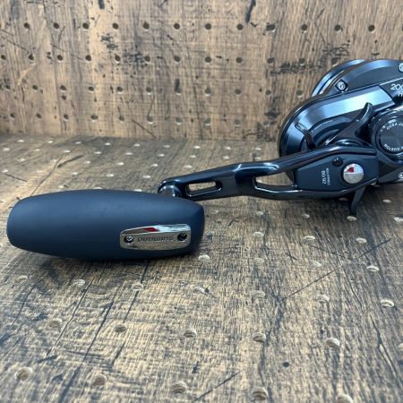 σσ SHIMANO シマノ SHIMANO 04005 19オシアジガーFCNR 2001HG  箱有り 04005