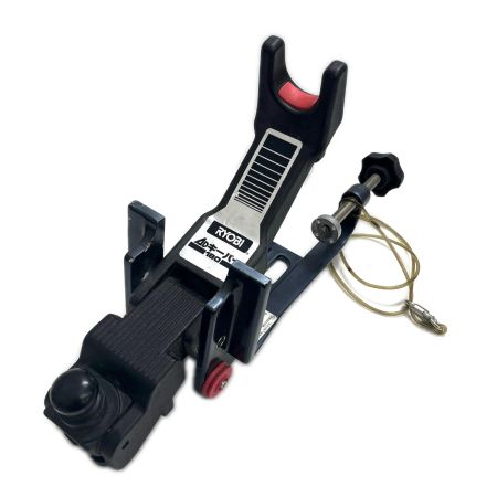  RYOBI リョービ 釣り小物 ロッドホルダー ロッドキーパー 竿受け ADキーパー180 程度C クランプ欠品