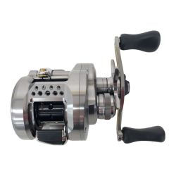σσ SHIMANO シマノ SHIMANO 045706 23カルカッタコンクエスト BFS XG 045706 Bランク