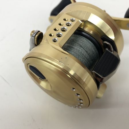 σσ SHIMANO シマノ SHIMANO   21カルカッタコンクエスト 100HG   箱有り 04236