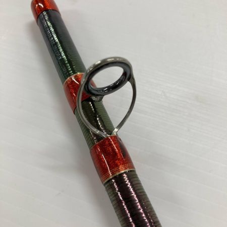 SHIMANO シマノ ルアーロッド ワールドシャウラ1704R-2 レッドタイプ 35200 竿袋付