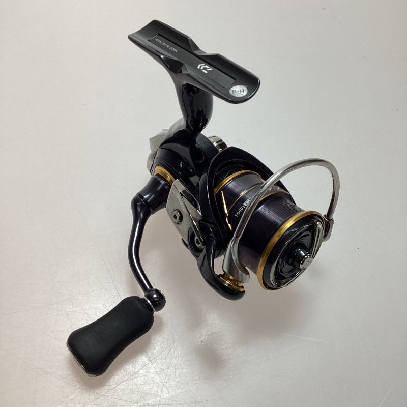 中古】 DAIWA ダイワ 釣り用品 リール スピニングリール 程度B 21