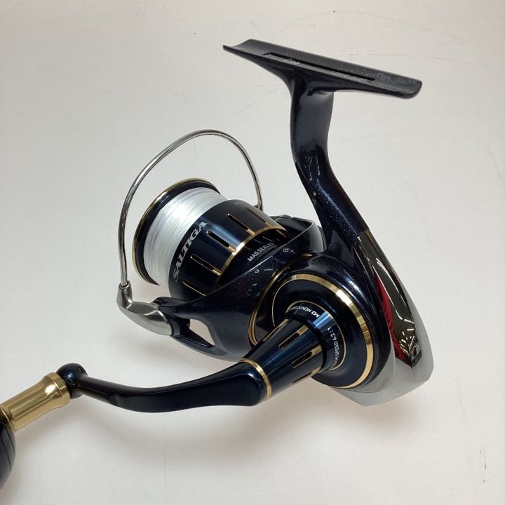 DAIWA ダイワ 釣り用品 リール スピニングリール 程度B 23ソルティガ 4000-XH 224034｜中古｜なんでもリサイクルビッグバン