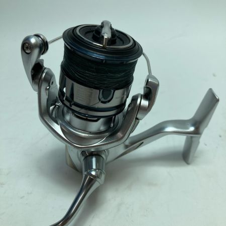 SHIMANO シマノ スピニングリール 19ストラディック C2000S 04013
