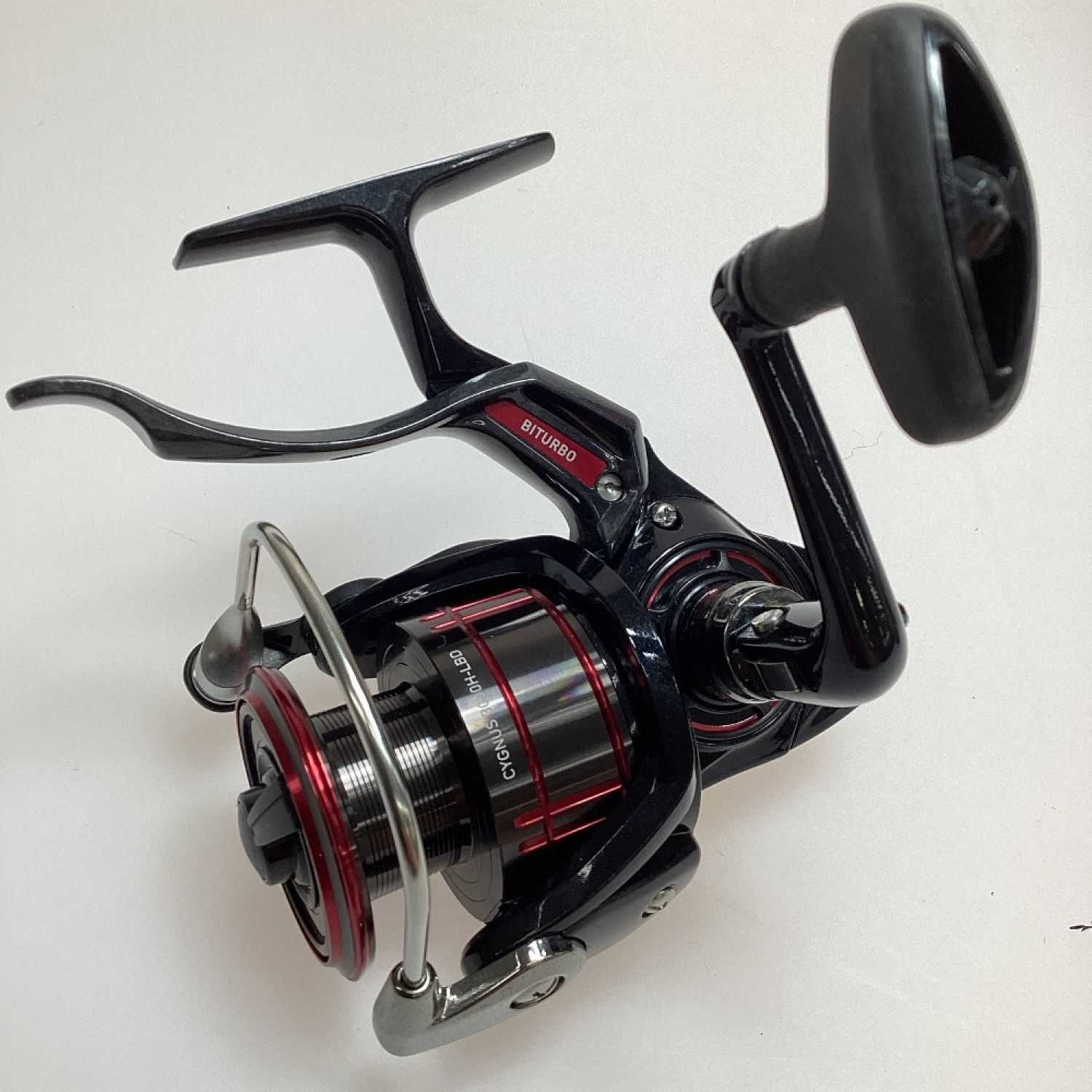 中古】 DAIWA ダイワ 19シグナス 3000H-LBD スピニングリール レバー