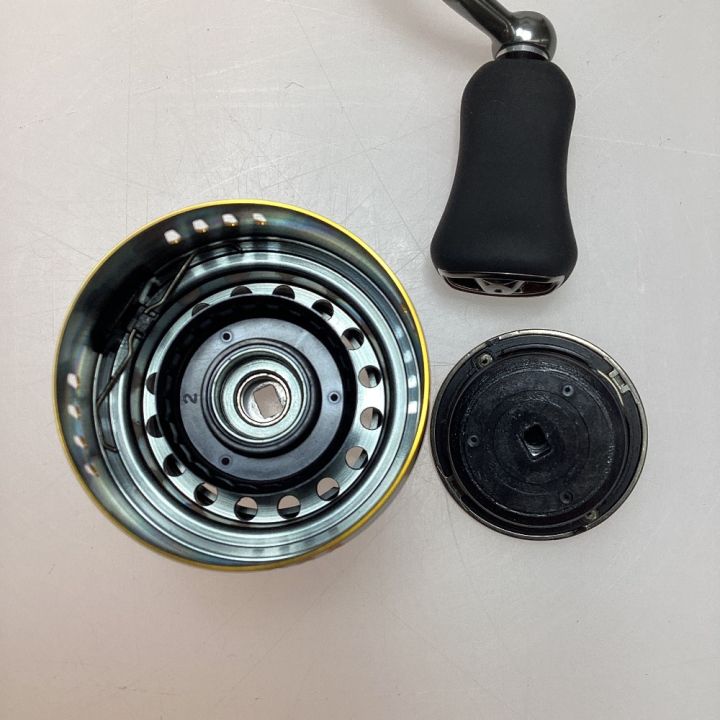 DAIWA ダイワ 23エアリティ LT2000S-H 程度B 00061127｜中古｜なんでも  