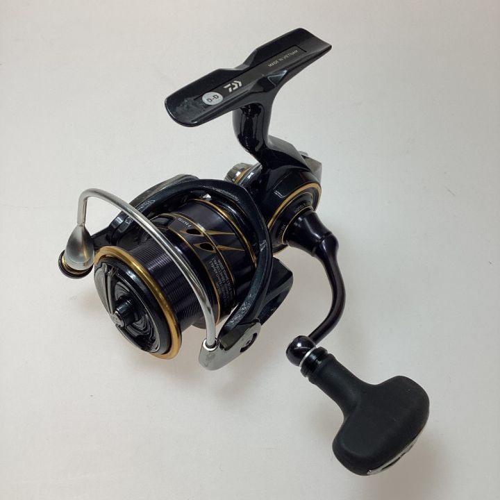 DAIWA ダイワ 釣り用品 リール スピニングリール 21カルディアLT3000-CXH 3063190｜中古｜なんでもリサイクルビッグバン